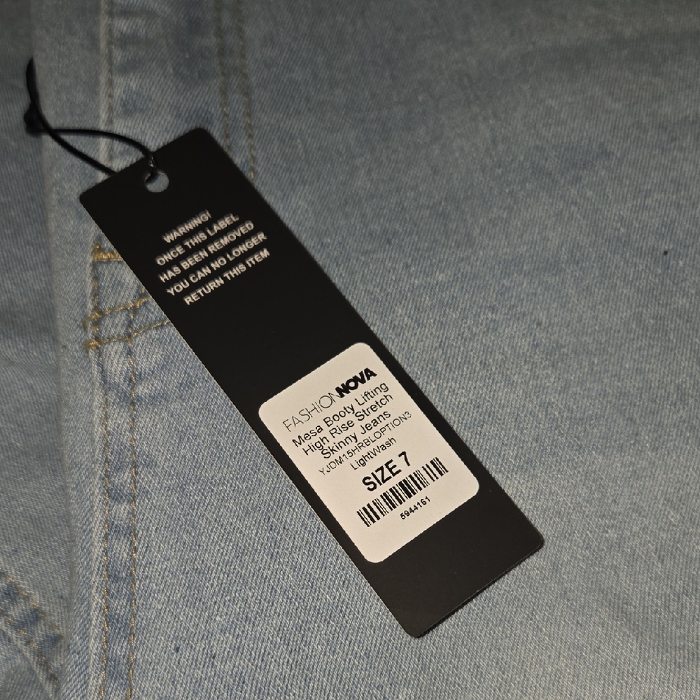 Fashion Nova Denim Jeans in Light Blue SIZE 7
